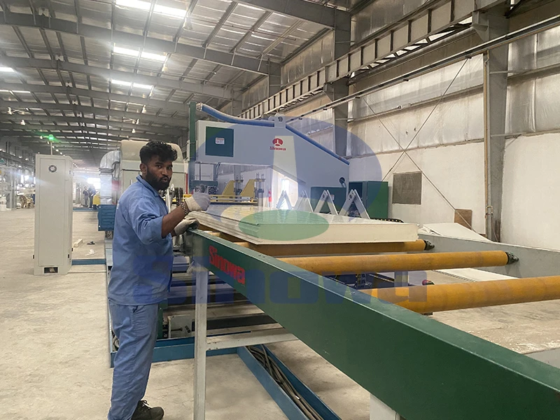 High Speed Sandwich Panel Machine